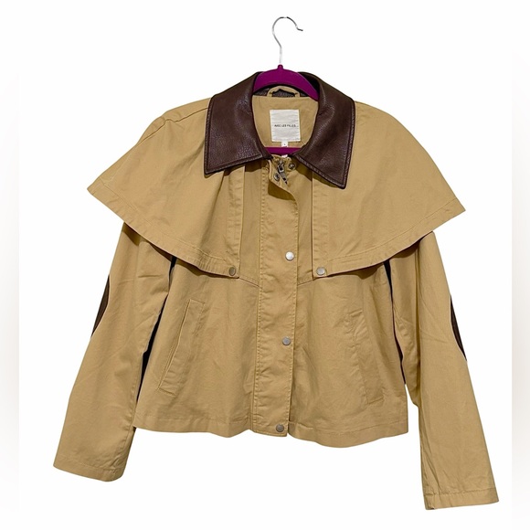 Avec Les Filles Women's Cropped Cape Trench Coat NEW With Tags Size Large - Picture 7 of 10